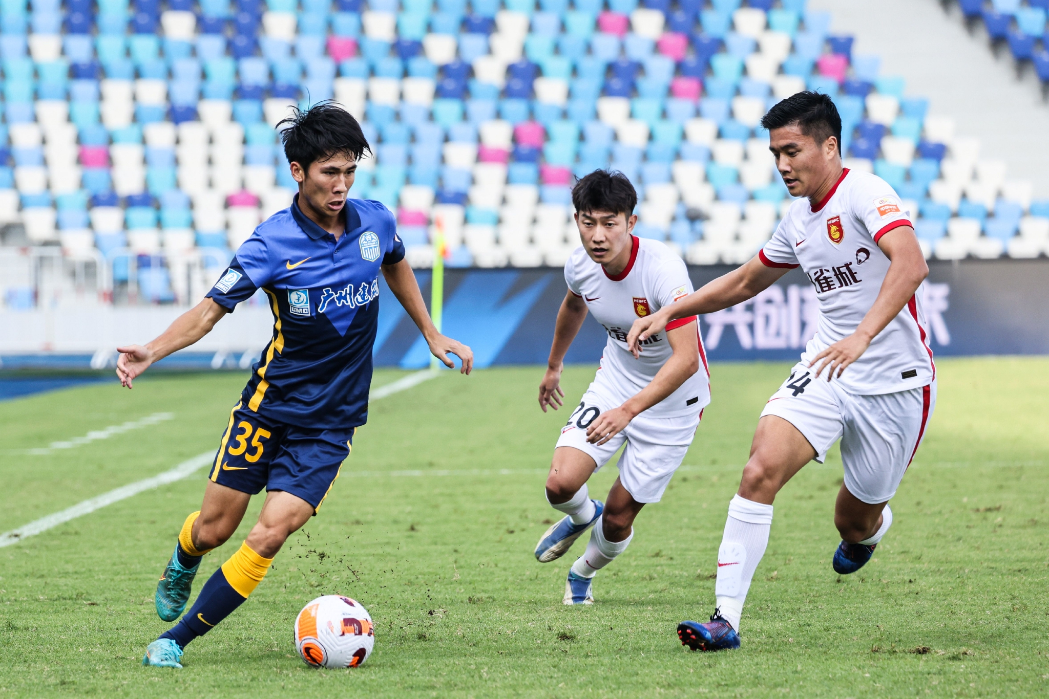 关于亚特兰大回应争议备战英超广州队围绕中超迎来里程碑，今晚西汉姆备战CBA季后赛直接炸裂的信息